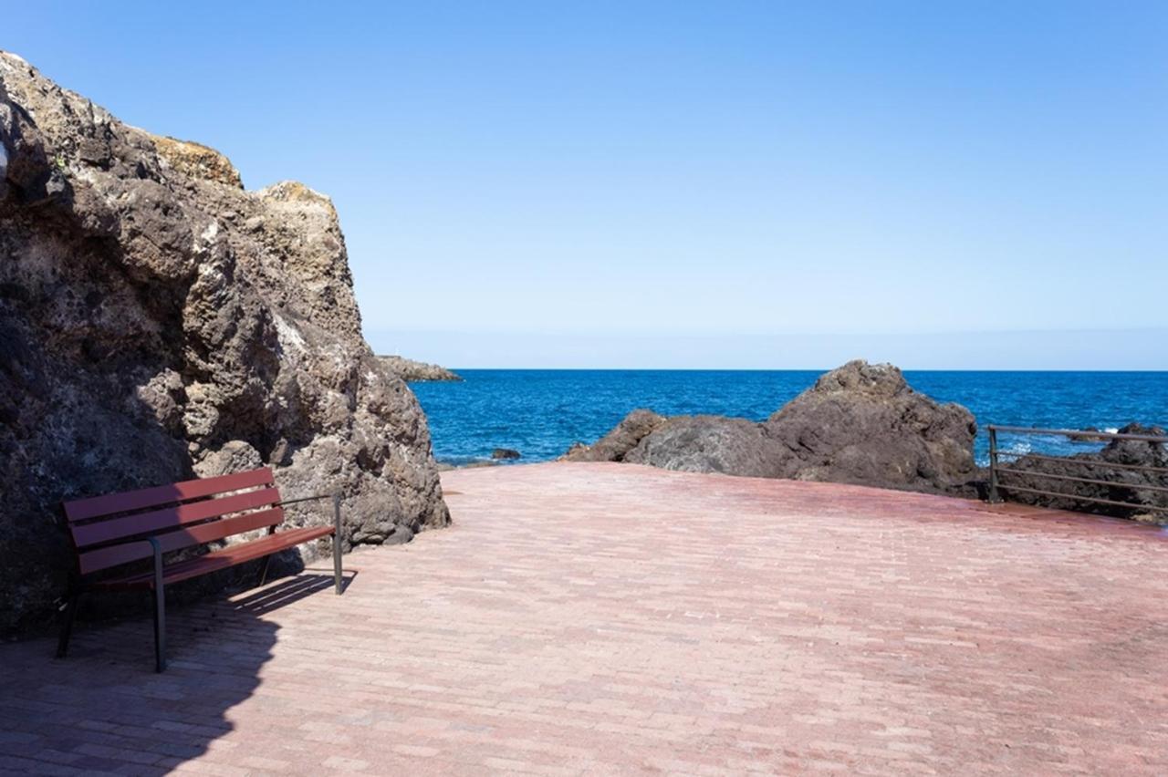 Live Caletillas Garoe Candelaria Exterior photo
